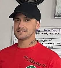 Shana Rowland's Instagram, Twitter & Facebook