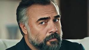 Oktay kaynarca (born 27 january 1965) is a turkish actor. Oktay Kaynarca Dan Mahkeme Kararina Saka Gibi Tepkisi Magazin Haberleri