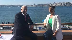 Metin külünk, abdullah gül ile ilgili de bir parantez açıyor saygıyı elden düşürmeden: Metin Kulunk Ten Onemli Aciklamalar Siyaset