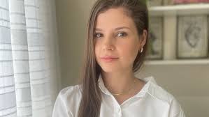 Tive um AVC aos 21 anos na academia após uma forte dor de cabeça'