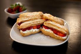 Eclairs Fraises Chantilly Au Thermomix Recette Chantilly Au Thermomix Fraise Chantilly Recette Avec Des Fraises