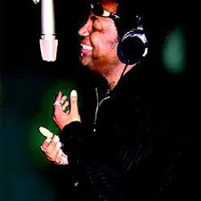 Bradford goes solo at concert in Napa