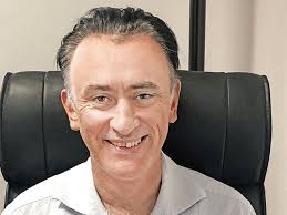 Patrick Leamy, CFO Agrana: De la drone care acţionează pentru protecţia  plantelor cu...