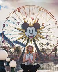 Senior Pictures Session Done At California Adventure Anaheim Ca Www Jessica Disneyland California Pictures Senior Pictures Disneyland Disneyland Photography