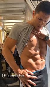 Veronica's dad is back on riverdale season 2. So This Why They Make Veronica Call Hiram Daddy Riverdale