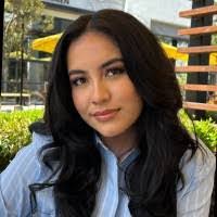 Lizeth Orellana's Instagram, Twitter & Facebook