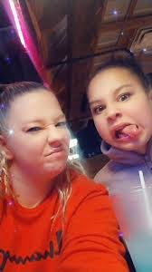 Jana Yates's Instagram, Twitter & Facebook