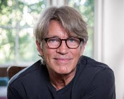 Coming soon to TV CONFIDENTIAL: A lively conversation with Oscar nominee  and three-time Golden Globe nominated actor Eric Roberts. Eric will share a  few stories about his film and TV career, plus
