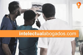 En el vídeo anterior podemos ver que en un hospital un hombre casi en colapso con presencia de personal médico no es atendido por nadie, esto es un. Negligencia En Apendicitis Intelectual Abogados