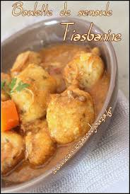 Boulettes De Semoule Kabyle Tiasbanine Recette Recette Kabyle Cuisine Kabyle Plat Kabyle