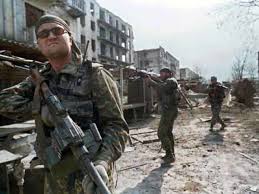 In tschetschenien werden bis zu 80 junge männer im monat von russischen soldaten getötet, berichten menschenrechtler. Hintergrund 20 Jahre Krieg Und Terror In Tschetschenien Welt