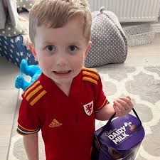 Thanks to the train station security supervisor for letting me get this  X-ray pic of my Supersonic after ass augmentation surgery by Gavtron  Industries.