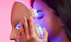 I Tried A 625 Light Therapy Mask And This Is How My Skin Looks Now More