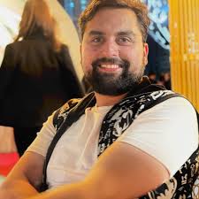 How to deport a husband who has mistress and they lived together here in  Dubai. If their relationship is legit why they keep pretending to other  people as “SIBLINGS”