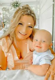 Darla Webb (@dardarwebb) • Instagram photos and videos