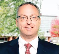 UOIT welcomes Steven Murphy as new president