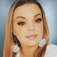 Maria Mcnally's Instagram, Twitter & Facebook