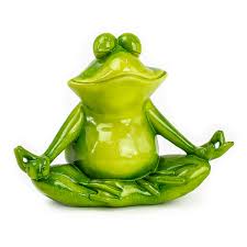 Grasfrösche wandern allgemein wohl sehr gerne was ich auch bei den großen schon beobachtet und oft von nachbarn gehört habe. Xl Deko Frosch Yoga Dekofigur Frosch Meditierend Froschfigur H 25cm Dekoration Gartendeko Objekt