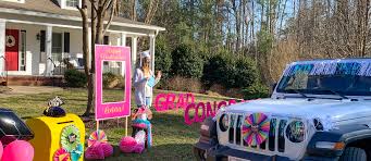 More images for cool distance senior party ideas » Drive By Graduation Party Idea Fun365