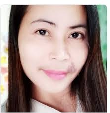 Carla Honey's Instagram, Twitter & Facebook