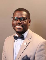 Alumni, friends greet new PSC president with letter