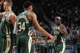 #fearthedeer @bucksinsix @bucksproshop subscribe to our youtube for more access bit.ly/bucksytsub. Zupflu1hatexhm