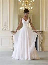 My Dream Dress Too Bad Naomi Neoh Only Has Shops In The Uk I Love Her Hairstyle Too Simple And Elegant Wedding Dresses 2014 Beach Wedding Dress Bride