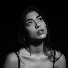 E ci saranno boicottatori dei transgender perchè si accaniscono contro una  donna.