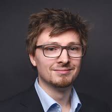 Dr. Benjamin Strobel