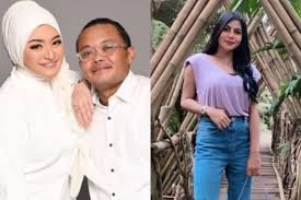 Pasalanya, model seksi ini mengklaim jika dirinya pernah memiliki hubungan dekat dengan sule sebelum sang komedian menikahi nathalie holscher. Koreksi Pengakuan Sule Yang Ngaku Dekat Dengannya Saat Tahun 2019 Tisya Erni Ungkap Terakhir Kali Komunikasi Dengan Suami Nathalie Holscher