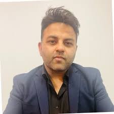 Tabitha Albert's Instagram, Twitter & Facebook