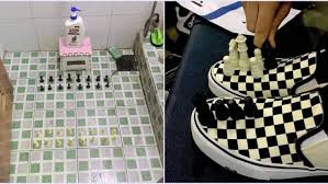 Levy rozman alias gothamchess legawa dan tertawa melihat meme. 11 Kelakuan Kocak Orang Saat Main Catur Untung Di Serial The Queen S Gambit Nggak Ada Yang Begini