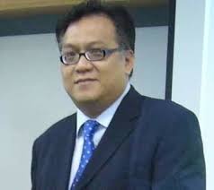 Assoc prof dr azizi bin abu bakar consultant neurosurgeon Dr Zamyn Zuki Wife