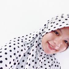 Cos 1/2 (a+b) = 3/5 dan cos 1/2 (a-b) = 1/2 akar 3. Nilai cos a