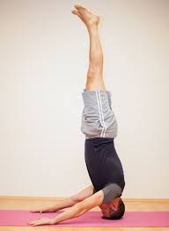 Mukta Hasta Sirsasana How To Do And Benefits