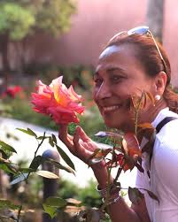 You were a gift to this world. You touched every life that you came across,  whether through the silver screen,