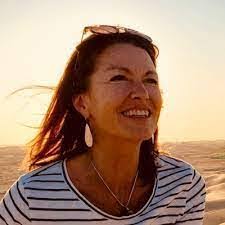 Florine Tillman's Instagram, Twitter & Facebook