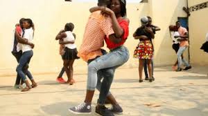 Maybe you would like to learn more about one of these? Kizomba A Danca Angolana Que Conquista O Mundo Istoe Independente