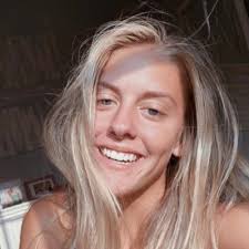 Madelyn Levy's Instagram, Twitter & Facebook