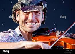 Cameron Emerson's Instagram, Twitter & Facebook