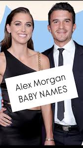 Who among us is out here doing the impossible? Trying to name a baby boy 😌  what are your top contenders?! #babynames #boymom #pregnant
