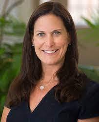 Ali Coyne's Instagram, Twitter & Facebook