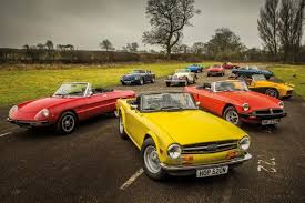 The base is streamlined, convertible, and has the classic vintage look we all usually have in mind. The Best 1970s Convertibles Alfa Romeo Spider Mgb And More Classic Sports Car