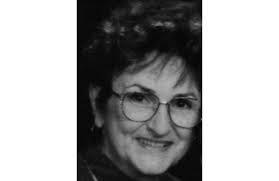 Julie Siewert's Instagram, Twitter & Facebook