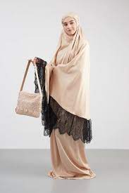 Timy Rose Brown Mukena Satu Set Mukena Dengan Bahan Yang Nyaman Dan Model Yang Menawan Cocok Dikenakan Dal Muslim Fashion Dress Muslim Fashion Red Dress Maxi