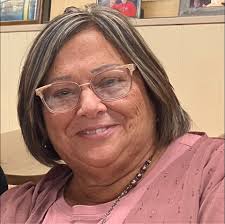 Robin Burkhart-Stephens (@robin.burkhartstephens) • Facebook, Connect with  friends