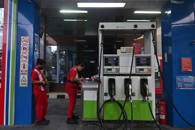 Indonesia weighs subsidised fuel curbs for luxury cars – Asia News Network