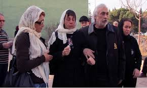 Müjdat gezen'in kızı elif gezen, yurtdışında kanser tedavisi görüyormuş. Www Gazetevan Com Resimler Images Up 57686 Mujd