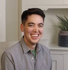 Abner Brown's Instagram, Twitter & Facebook