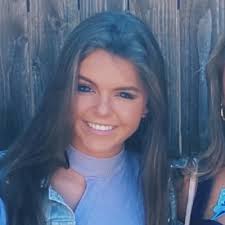 Kelley White (@kelley_whitee)